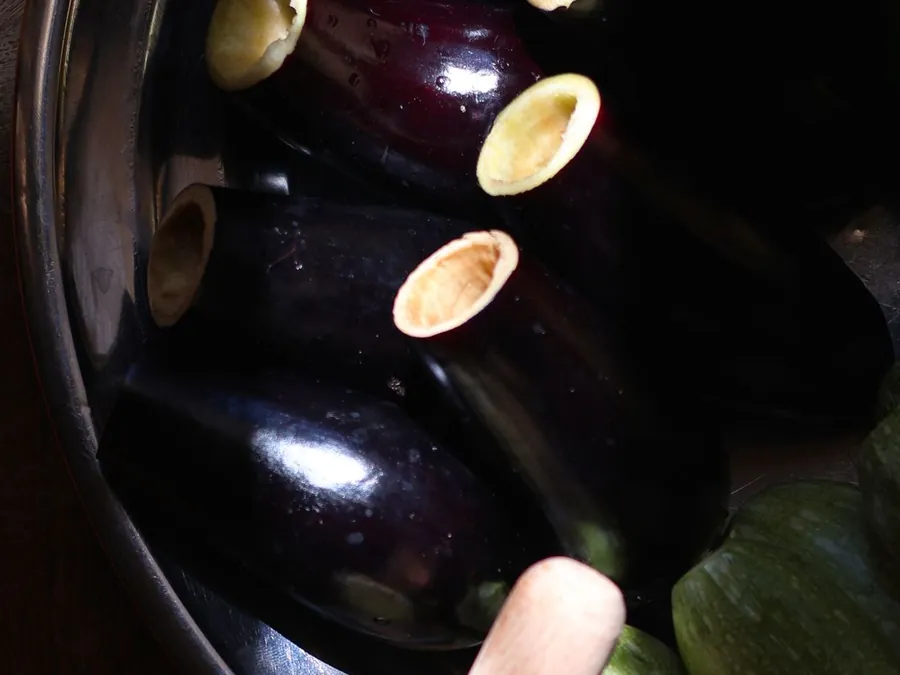 بتنجان مقور